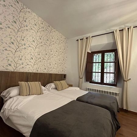 Hospederia Virgen De La Hoz Hotel Corduente Екстериор снимка