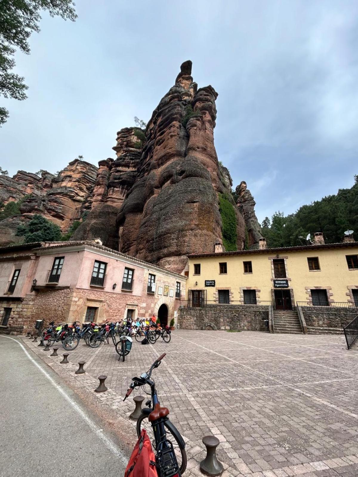 Hospederia Virgen De La Hoz Hotel Corduente Екстериор снимка