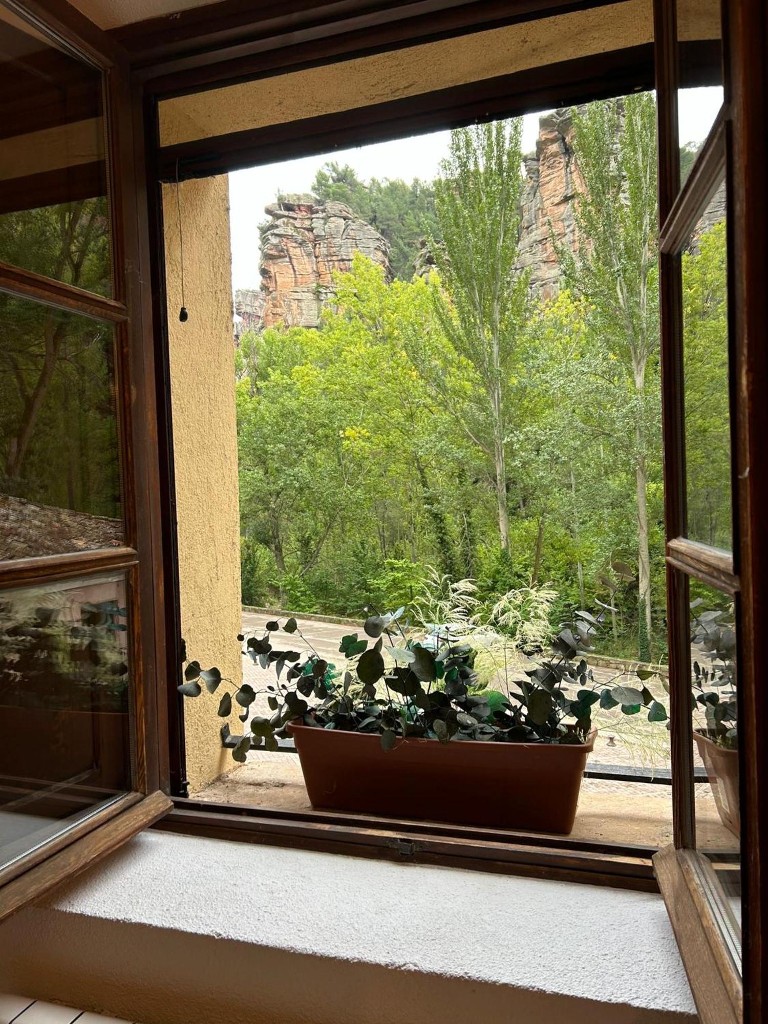 Hospederia Virgen De La Hoz Hotel Corduente Екстериор снимка