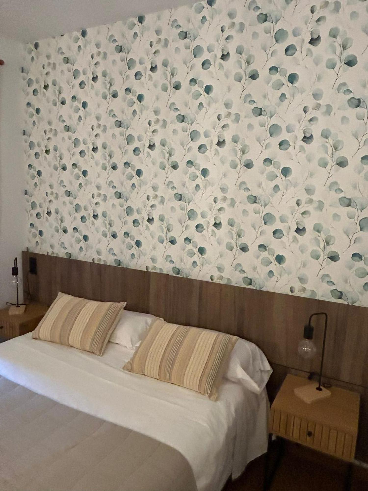Hospederia Virgen De La Hoz Hotel Corduente Екстериор снимка