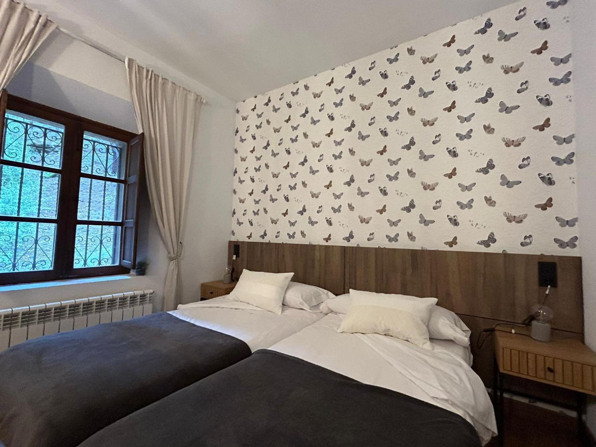 Hospederia Virgen De La Hoz Hotel Corduente Екстериор снимка